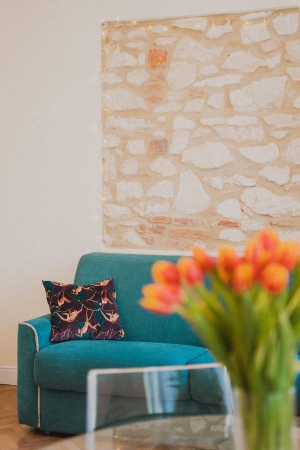 Casa Elle Apartment เวโรนา ภายนอก รูปภาพ